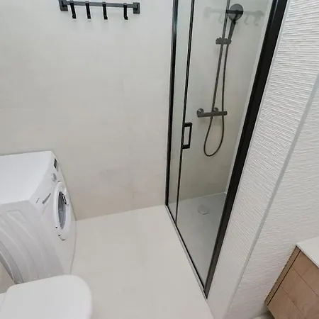Koi Deluxe, Urban Two Bedroom Oasis Apartmán *